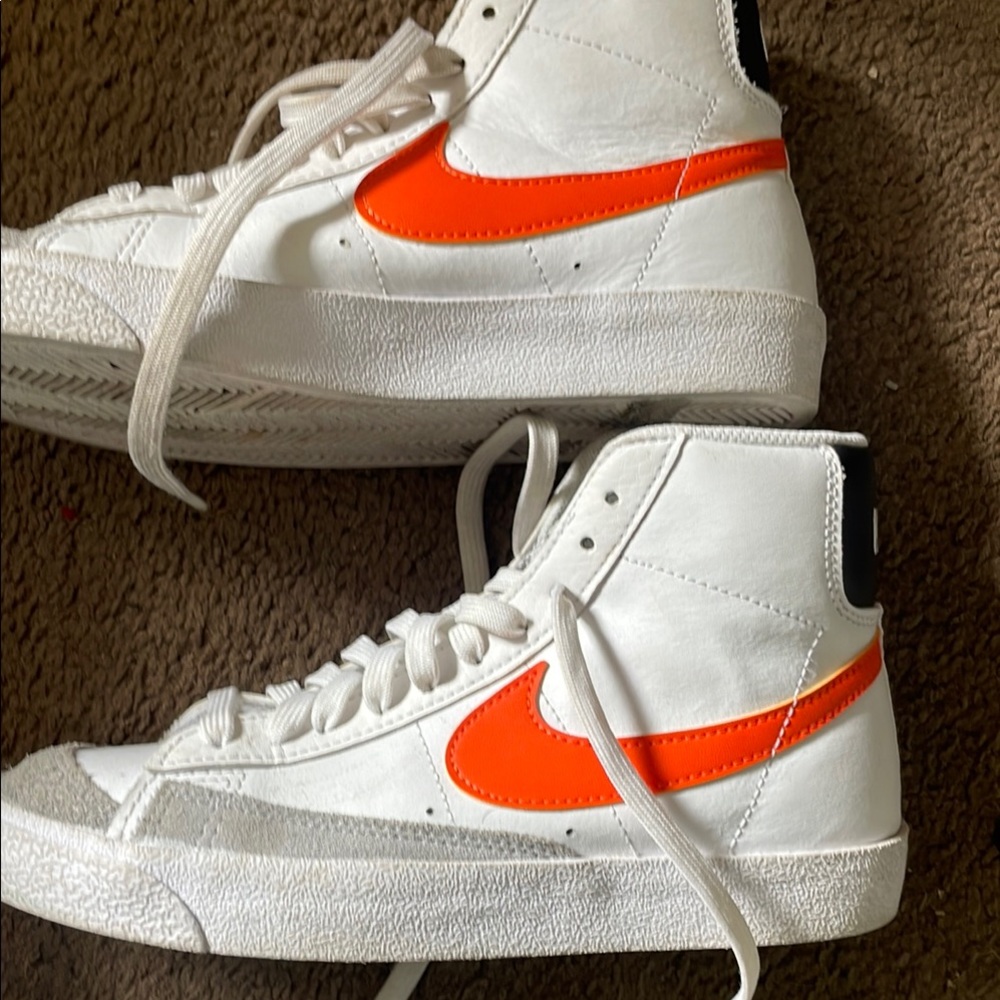 Nike Kids White and Orange Sneakers